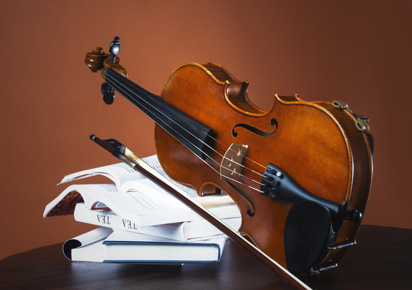Violin and bow on Violin Sheet Music